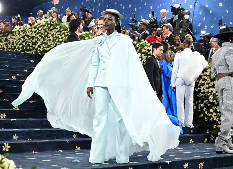 ¡Extravagantes! Los atuendos de las celebridades en la Met Gala